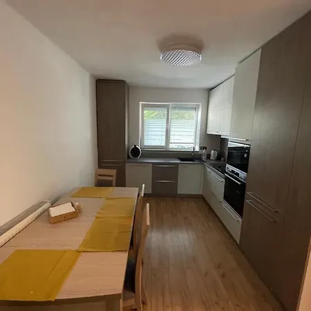 Apartman Daxnerko - Samostatny Dvojpokojovy Byt Апартаменты *